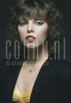 18-02-1980 Pat Benatar in studio Amsterdam, The Netherlands. February 18, 1980

[keywords]Posed, Eye Contact[/keywords]